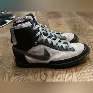 Nike blazer Mid Premium in a really great colour